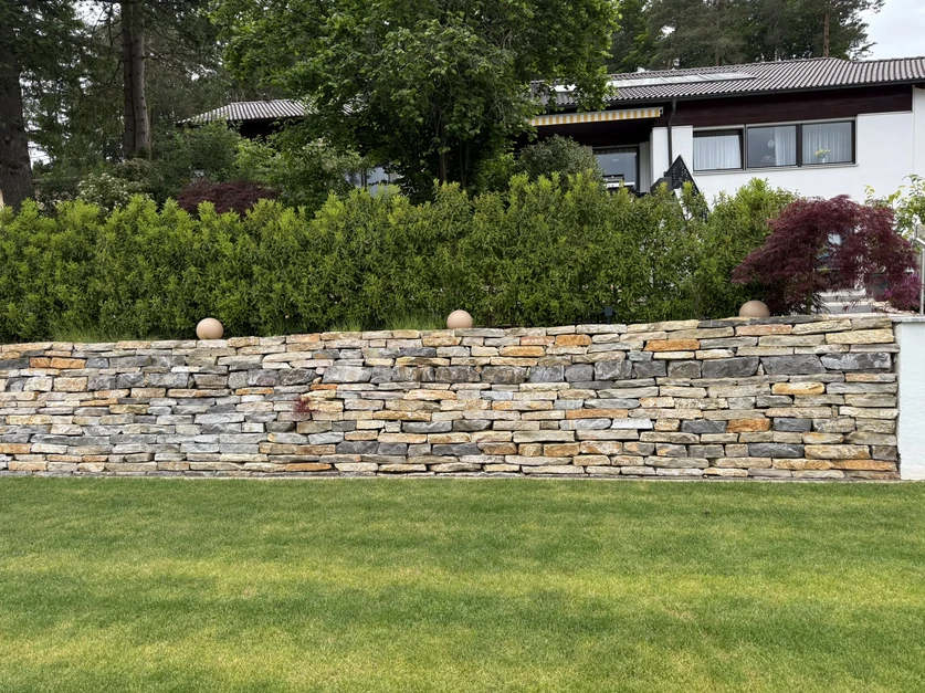 Natursteinmauern-4